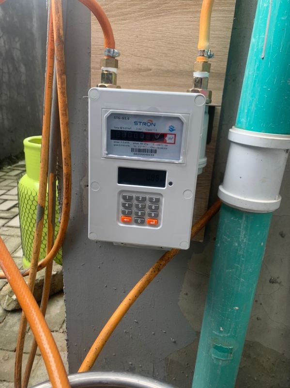 Uzaktan kumanda ve otomatik valf kontrolü ile yüksek hassasiyetli 1.5 sınıf akıllı gaz sayacı