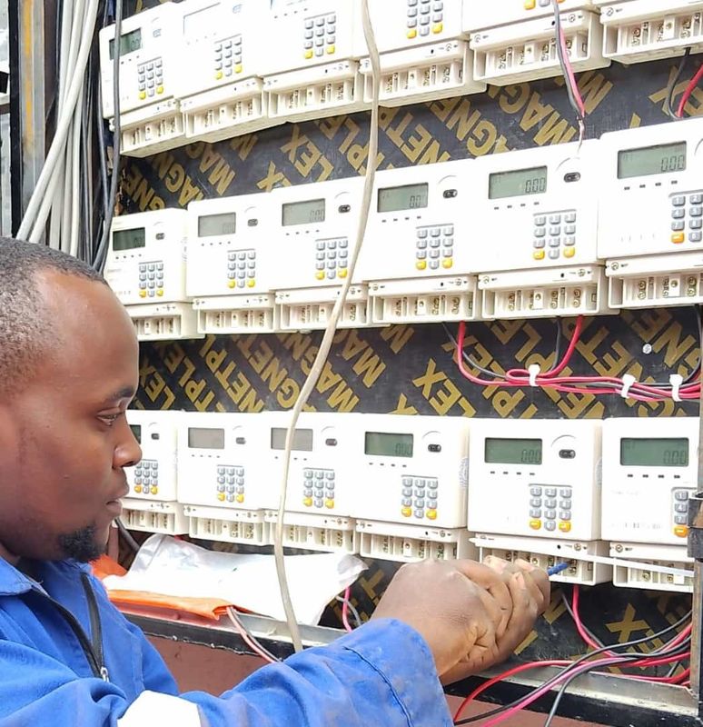 Dayanıklı ve uzun süreli test için STS Standart Protokolü ile 50Hz Frekanslı Elektrik Ölçü Testi Ekipmanı