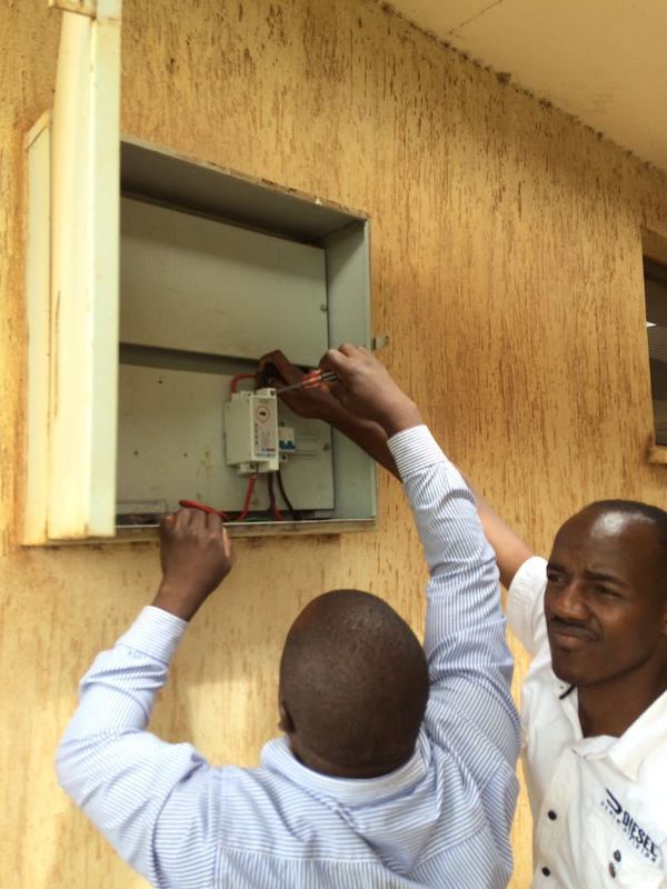 Dayanıklı ve uzun süreli test için STS Standart Protokolü ile 50Hz Frekanslı Elektrik Ölçü Testi Ekipmanı