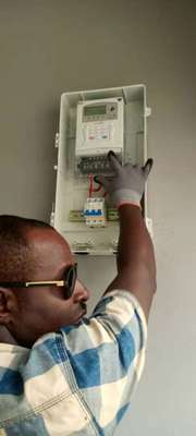 Maksimum Akım 80A Ticari Elektrik Sayıcısı Şeffaf Terminal Kapak dahil